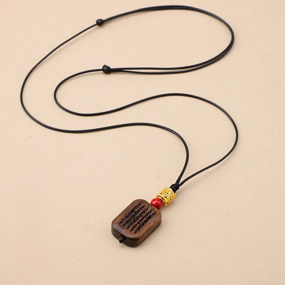 Agarwood necklace