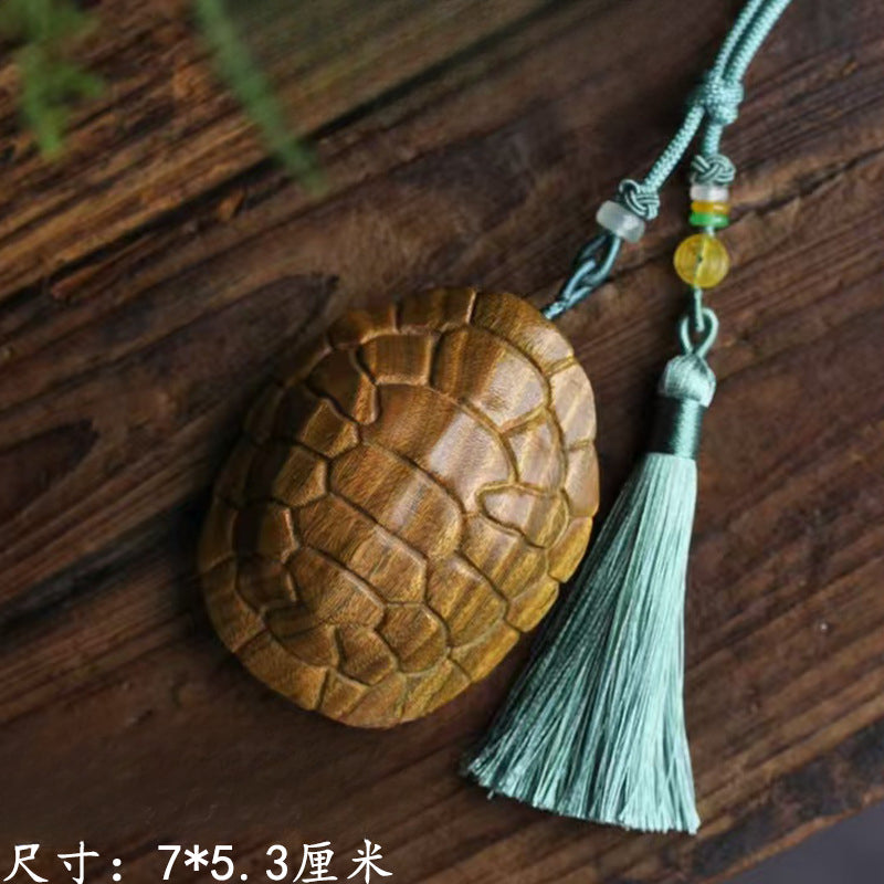 Green sandalwood handle key pendant mascot