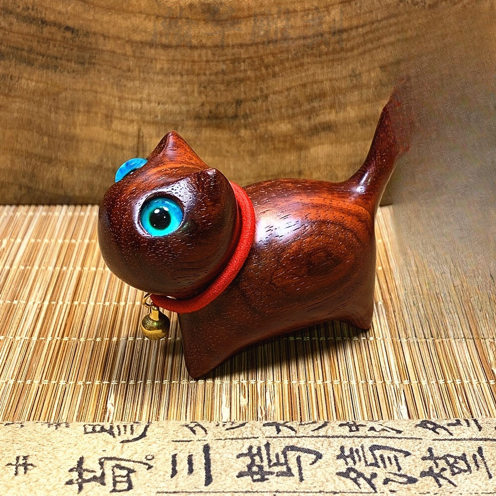 Hand carved wood lucky cat hand play wood carving ornament