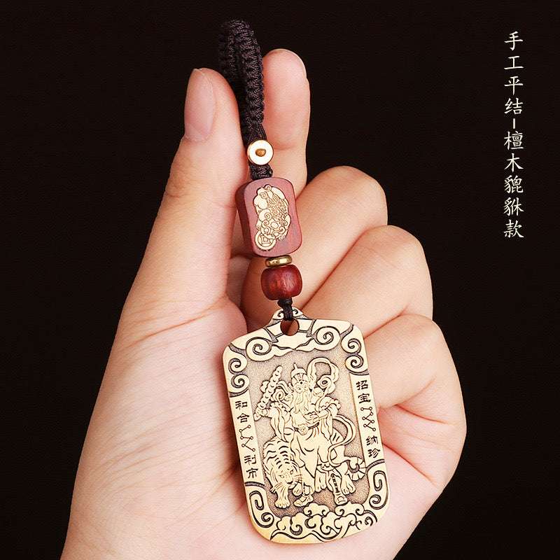 Pendant of the God of Wealth Bring unexpected wealth.