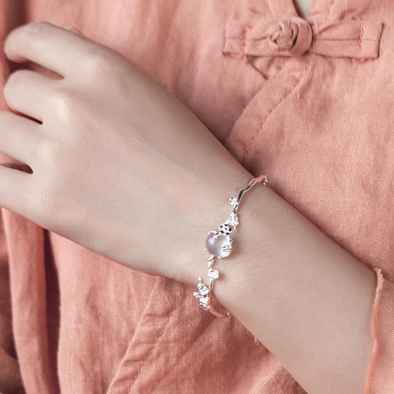 Free Today: Absorb Negative Energy Plum Blossom Chalcedony Positive Energy Bracelet