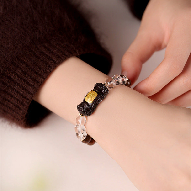 Zen sandalwood Ruyi hand rosary bracelet with white crystal five-stripe hand bracelet.
