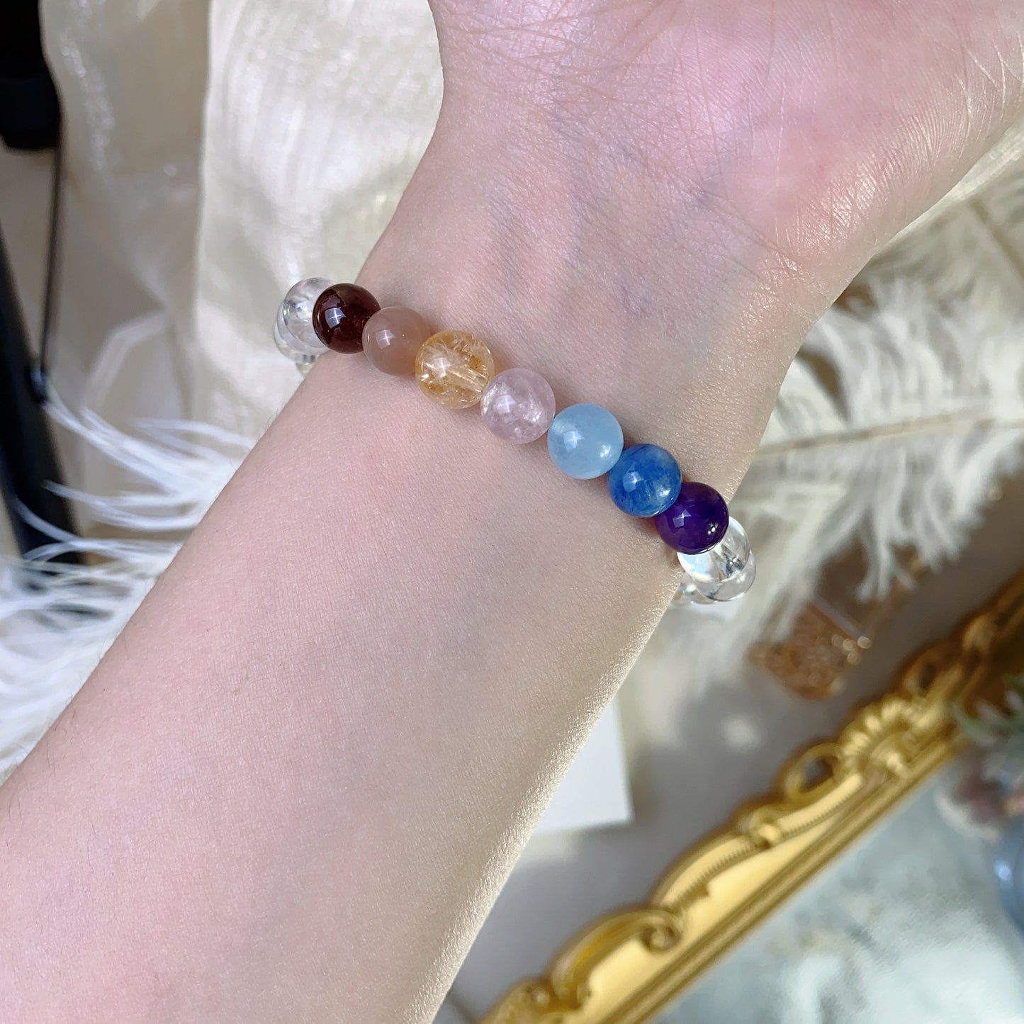 Natural white crystal amethyst powder crystal garnet kyanite fashion women's Duobao bracelet.