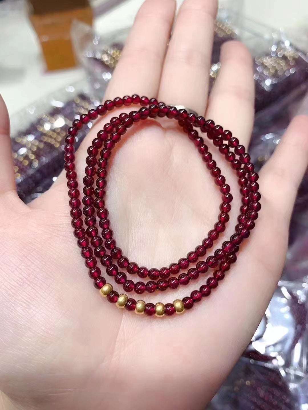Natural raw garnet A grade burgundy, multi-circle bracelet, women's version three-circle bracelet.