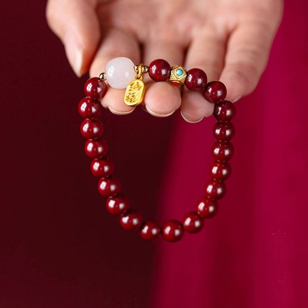 Natural raw ore cinnabar high content prayer men and women the same transshipment lucky bracelet jewelry bracelet natal year gift