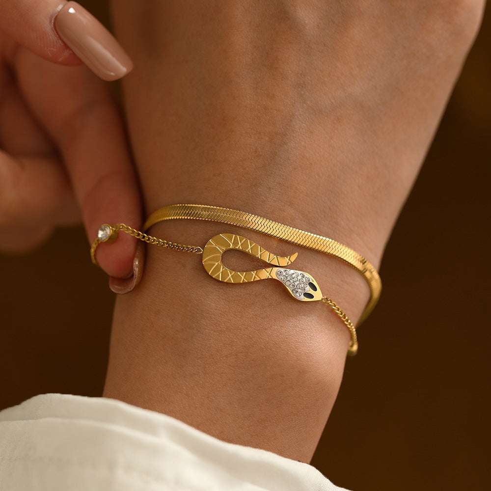Taoist European and American fashion snake-shaped double-layer stainless steel bracelet with diamonds 18K gold-plated titanium steel snake bone chain women