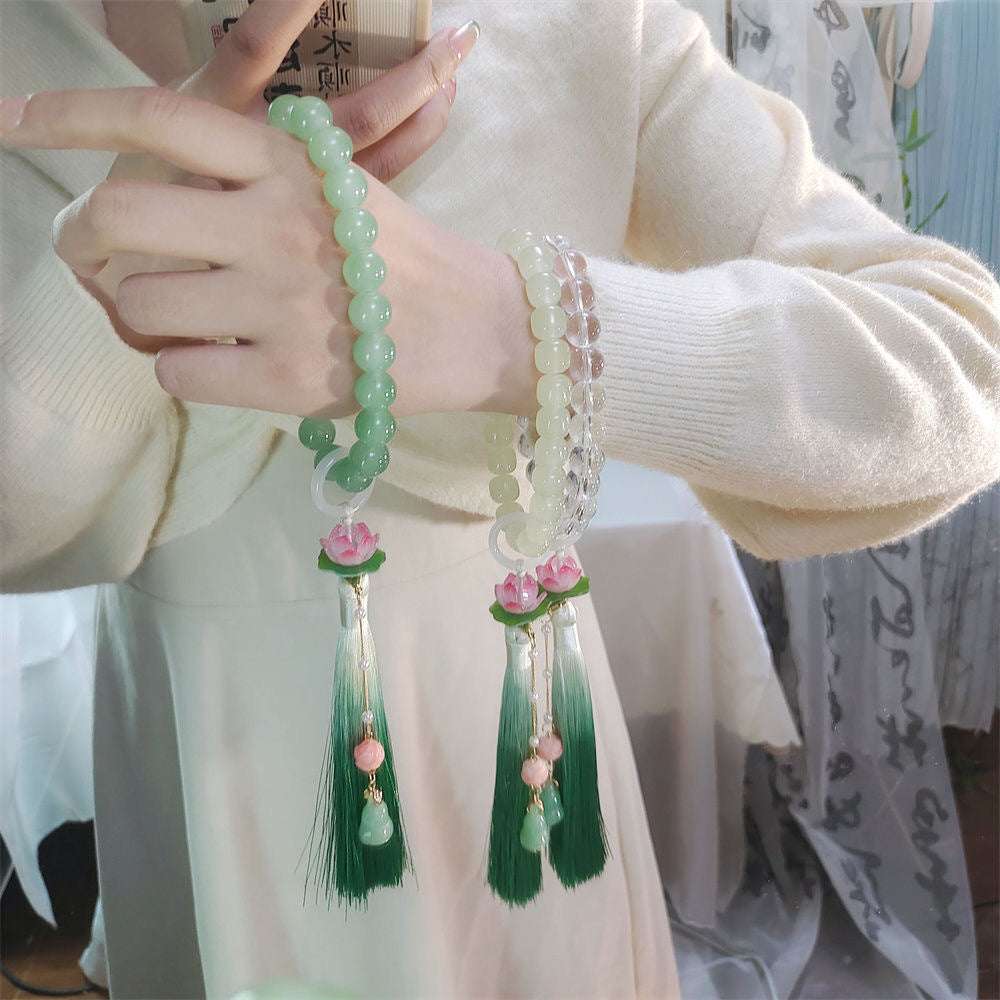 white opal eighteen children, handheld She Taicui Hanfu fringed hand twist antique bracelet for men and women