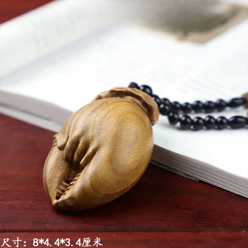 Green sandalwood handle key pendant mascot