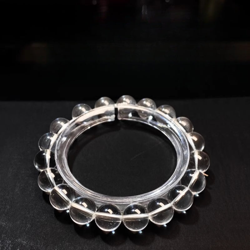 Natural white crystal bracelet purifies negative energy