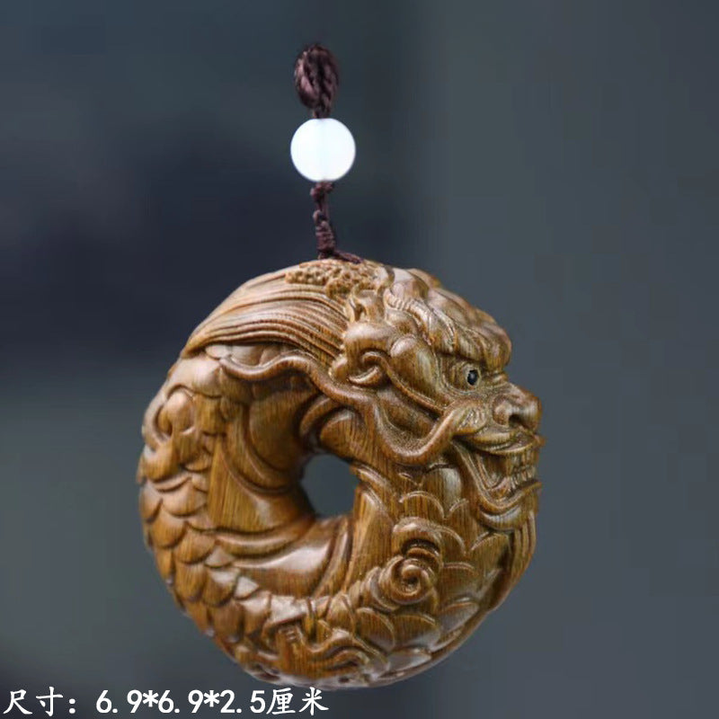 Green sandalwood handle key pendant mascot