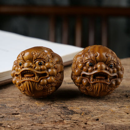 Green sandalwood Pixiu ball lucky handicraft
