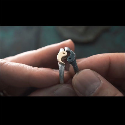 Yin-Yang Ring