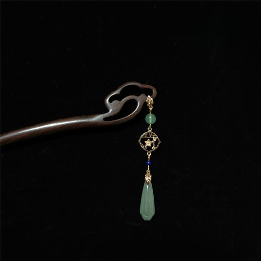 Safety lock fringed hairpin