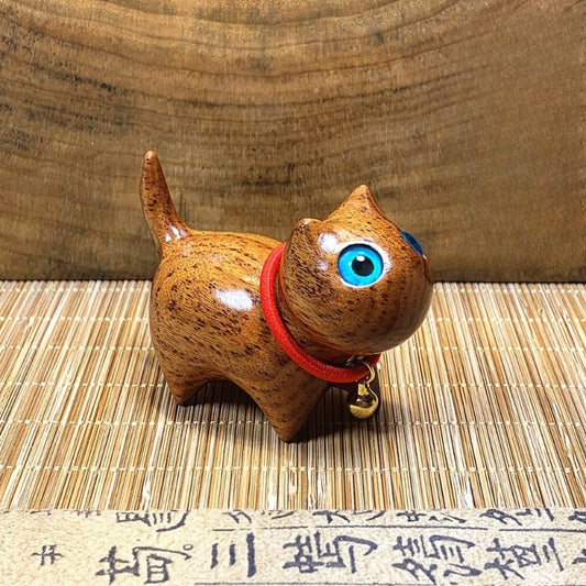 Hand carved wood lucky cat hand play wood carving ornament