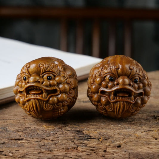 Green sandalwood Pixiu ball lucky handicraft